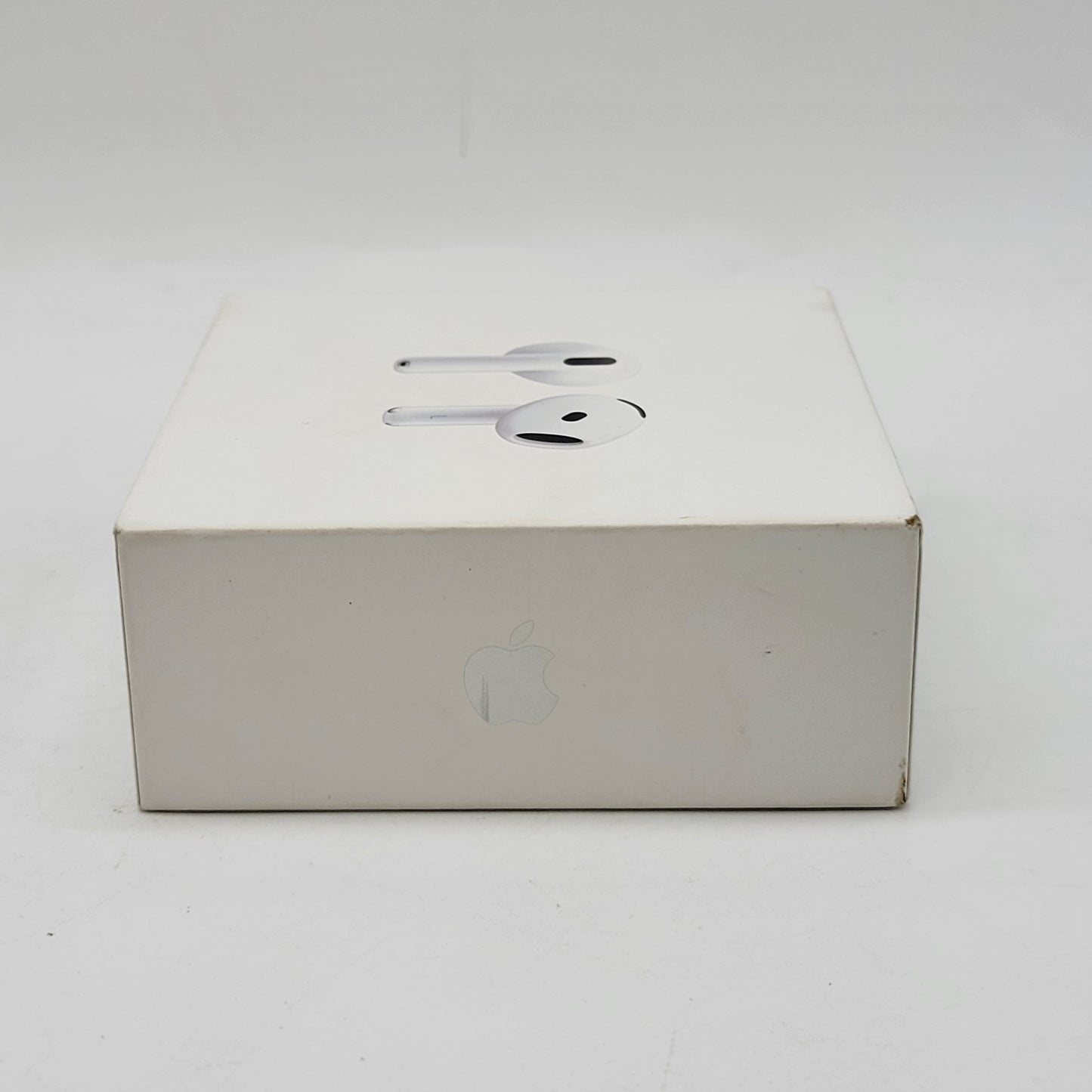 New Apple AirPods 4th Gen with Charging Case A3053 A3050 A3058 MXP63LL/A